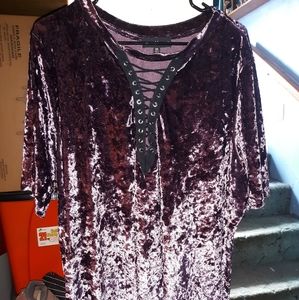 Almost Famous Crushed Velvet Lace up Top
